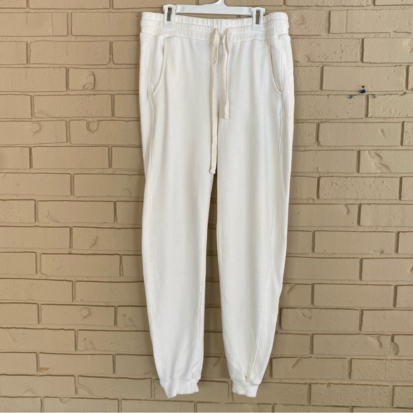 Revolve Monrow Soft Knit Jogger Sweatpants Bone Women's Size M Athleisure Lounge - Picture 1 of 7